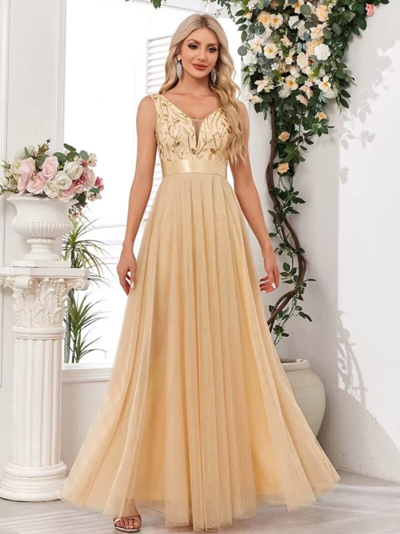 Robe Dorée Demoiselle D'Honneur Longue Champagne Haut Fleurs 3D Col V Jupe Tulle