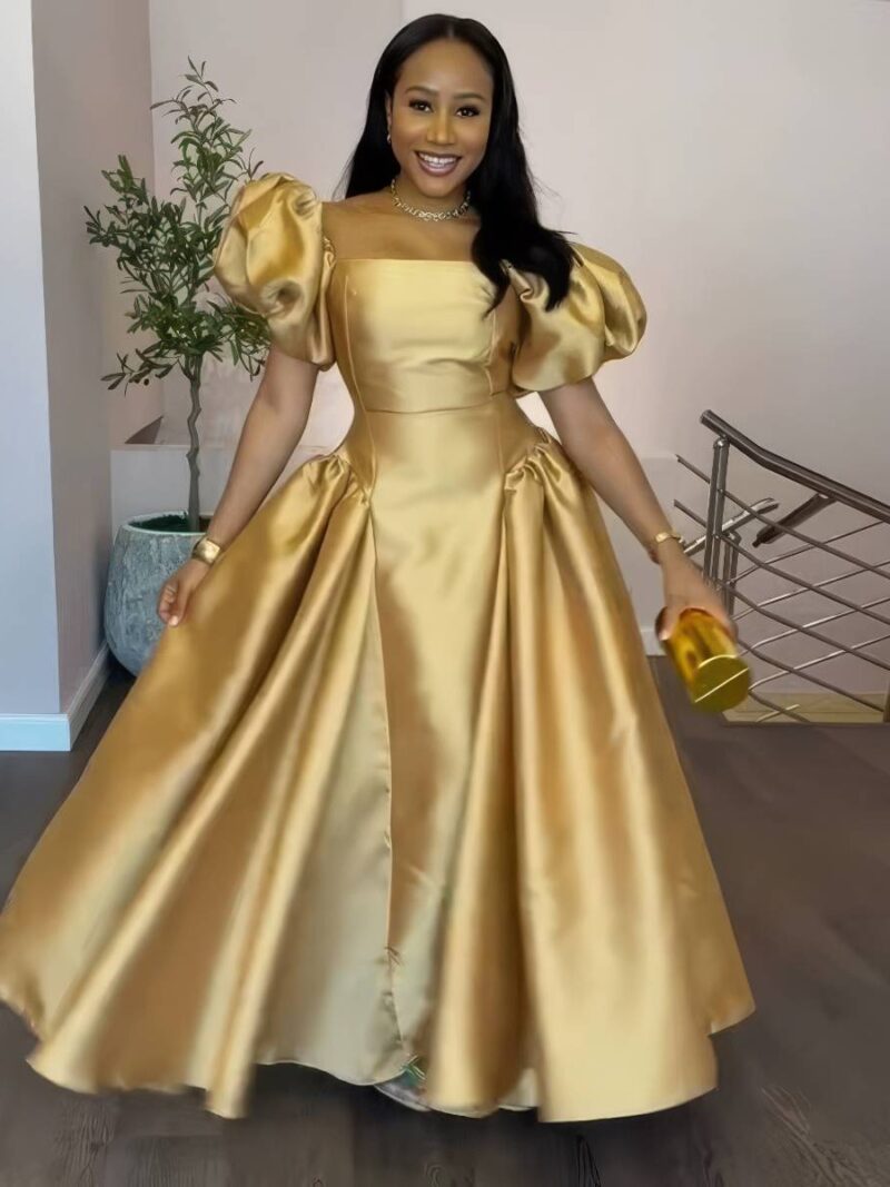 Robe Dorée Longue Satin Princesse Manches Bouffantes Taille Marquée Soirée & Mariage