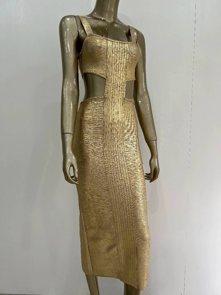 Robe midi dorée effet brillant soirée