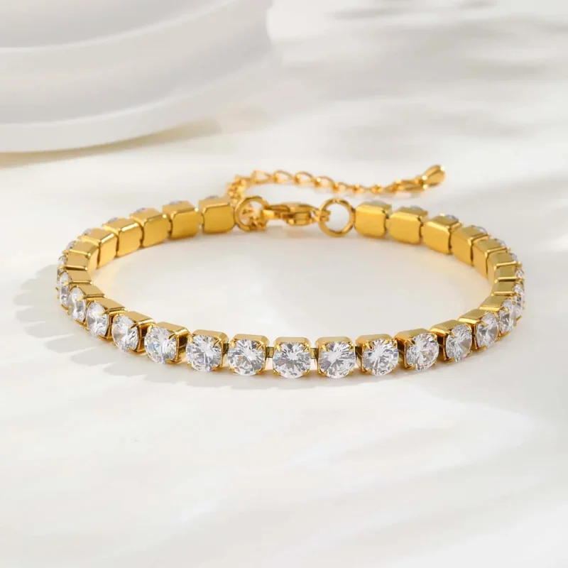 Bracelet tennis doré serti de zircons de 3 mm