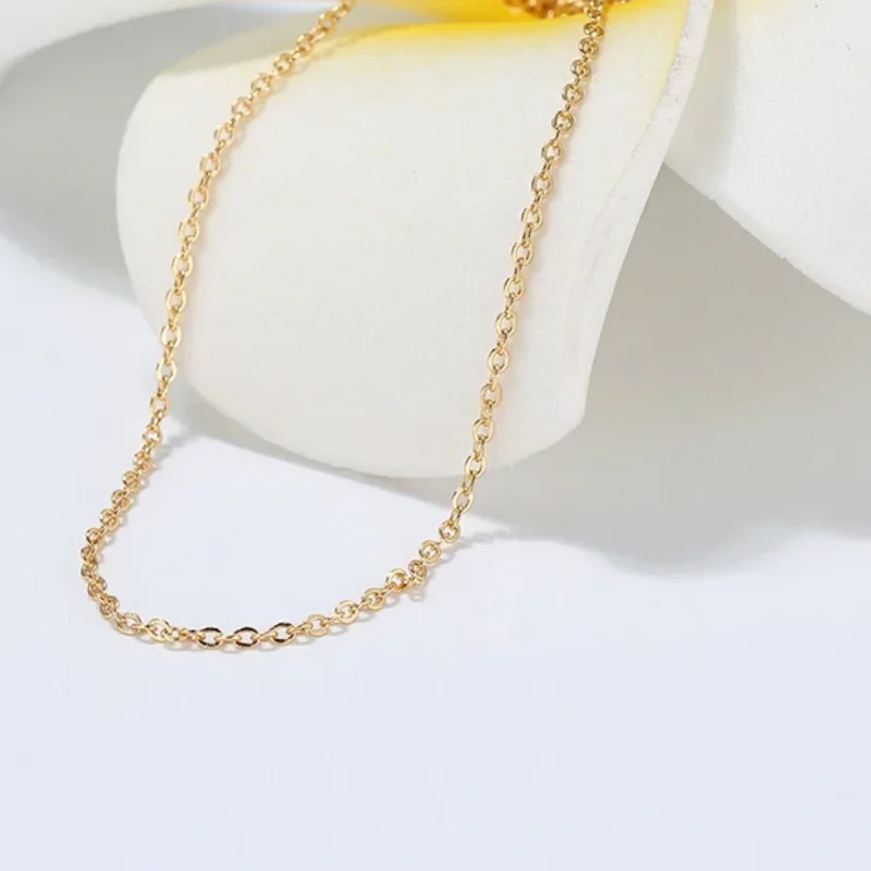 Collier chaîne fine doré