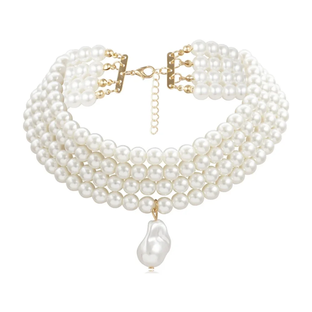 Collier ras du cou en perles multirangs avec pendentif perle baroque